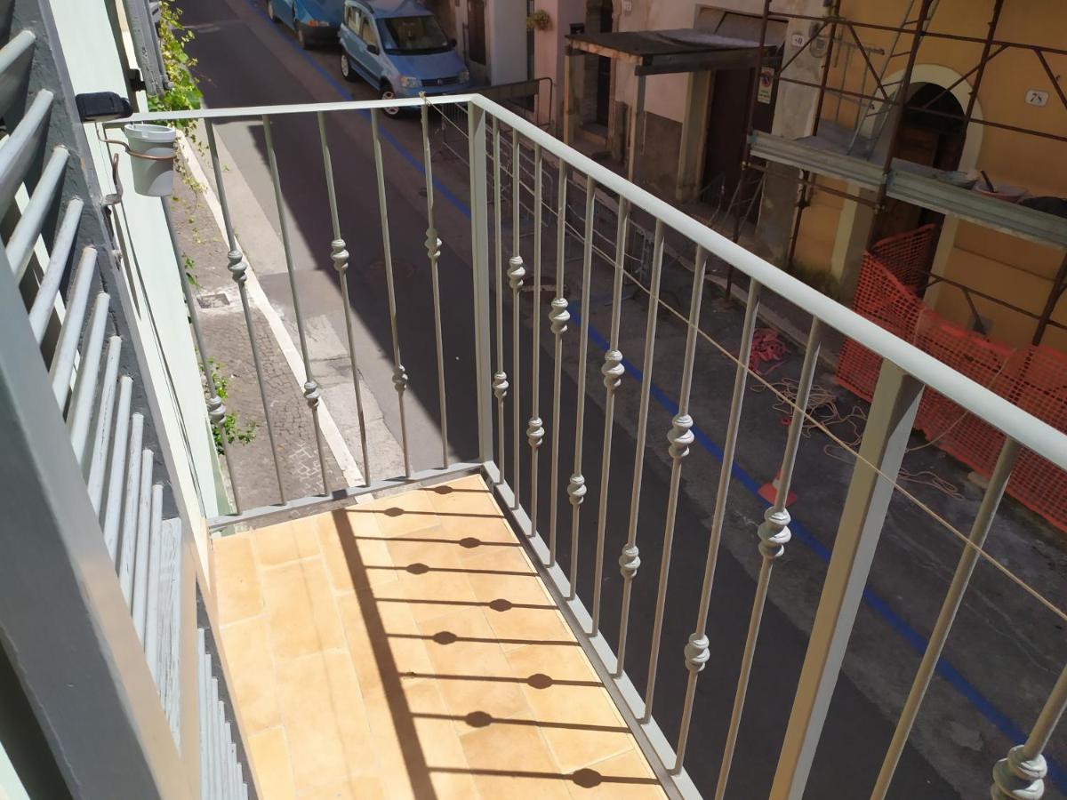 Casa Di Massimo Apartment สโปเลโต ภายนอก รูปภาพ